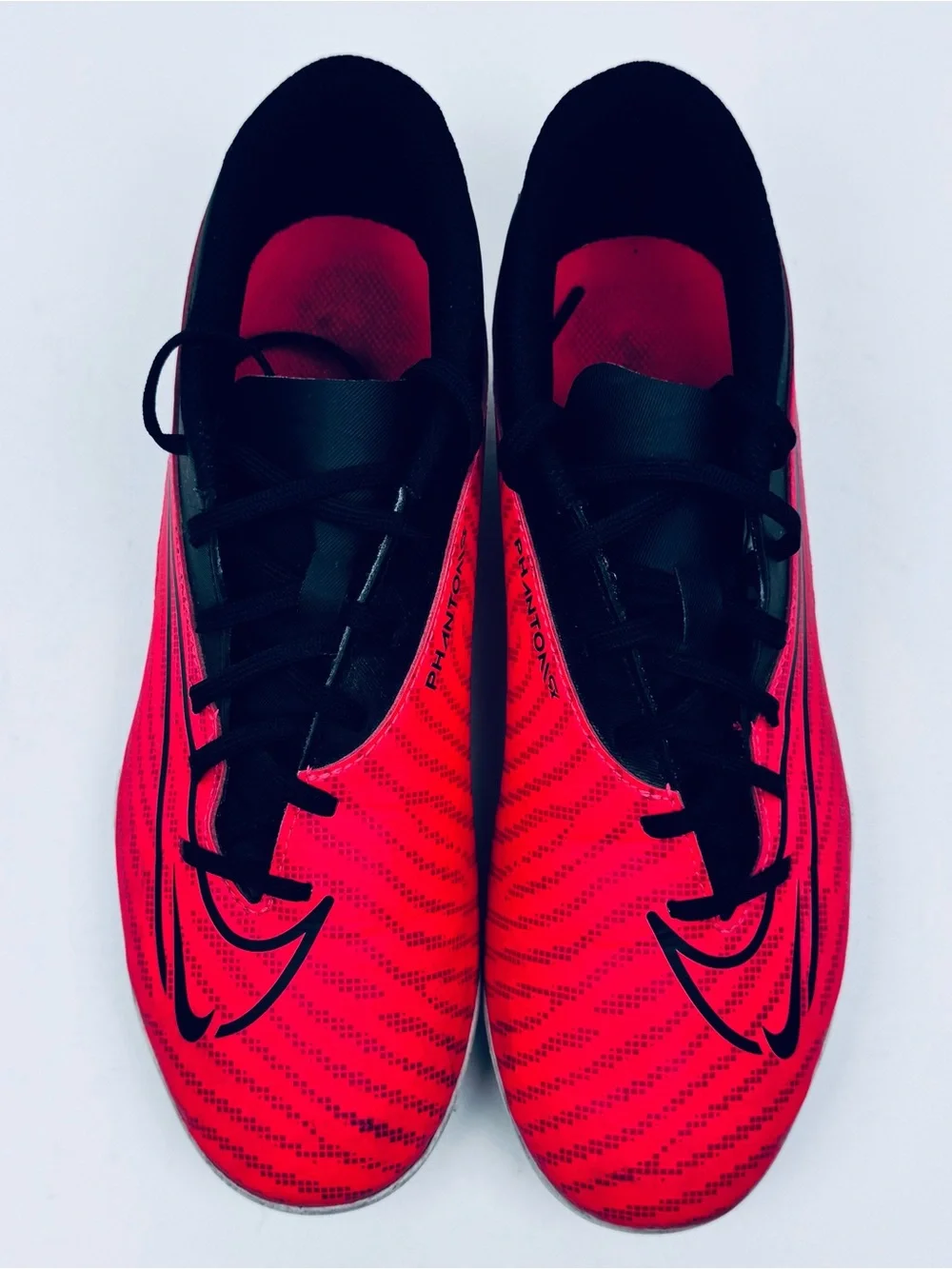 Nike Phantom GX Club FG/MG Soccer Cleats DD9483-600. Men Size 7.5